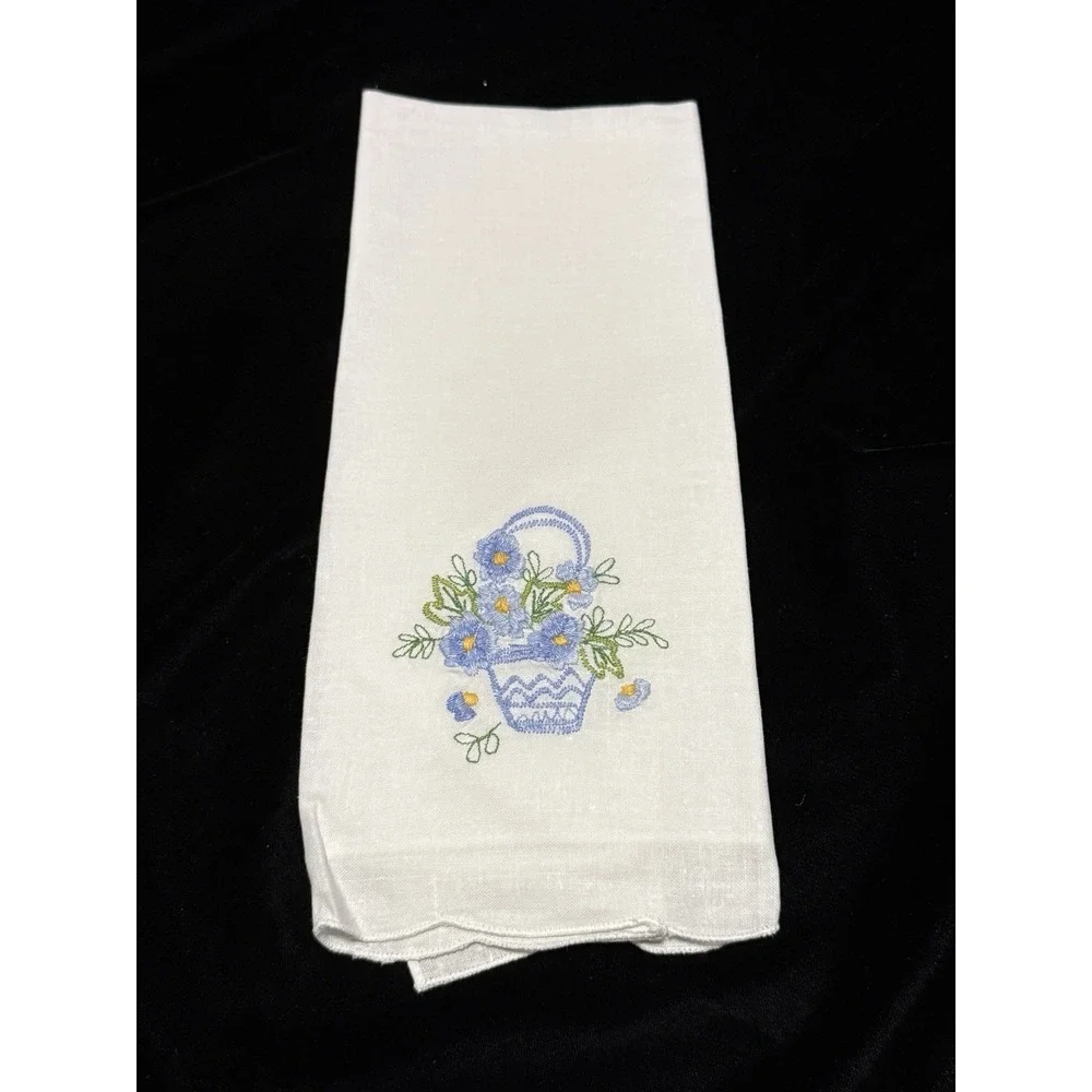 Vintage New Embroidered Flower Basket Linen Hand Tea Towel